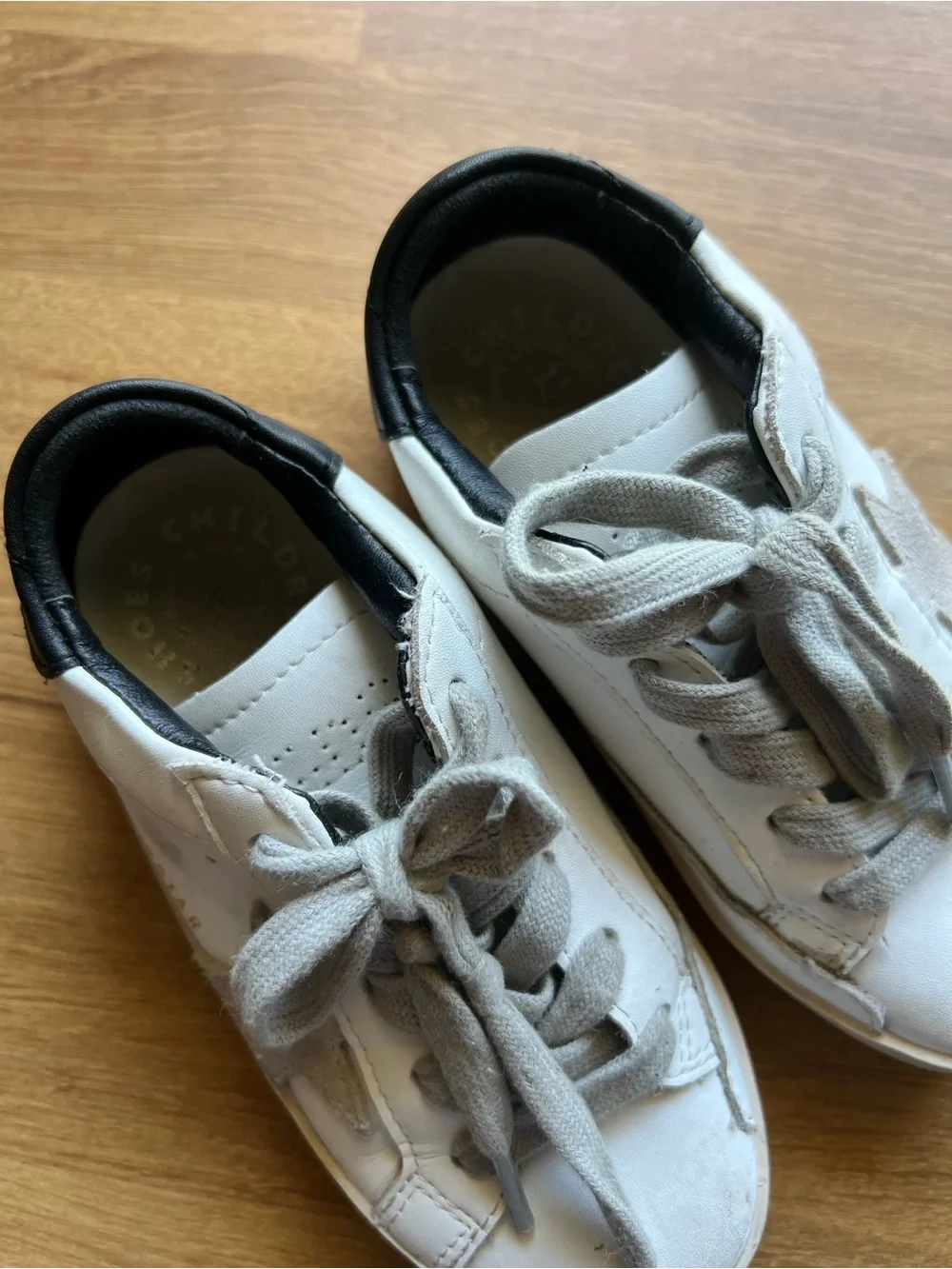 Golden Goose White Sneakers with Gray Star & Black Heel Tab — Kids
